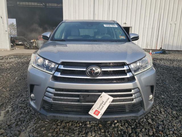 2017 TOYOTA HIGHLANDER - 5TDDZRFH4HS380915
