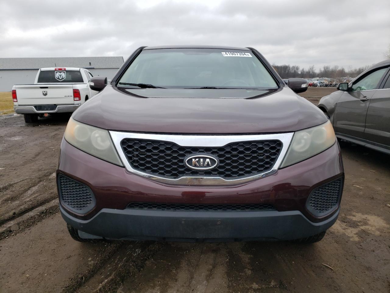 5XYKTCA16BG015060 2011 Kia Sorento Base