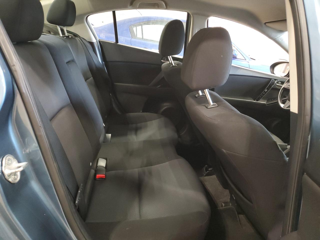 JM1BL1SF8A1252064 2010 Mazda 3 I