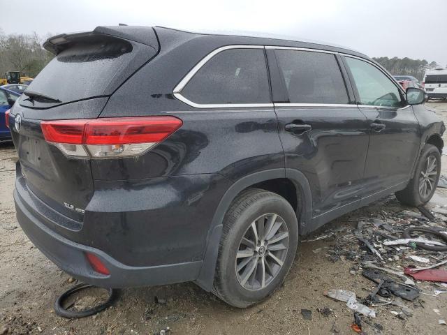 VIN 5TDJZRFH0KS997660 2019 Toyota Highlander, SE no.3