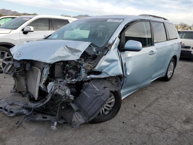 2016 TOYOTA SIENNA XLE 5TDYK3DC4GS712277