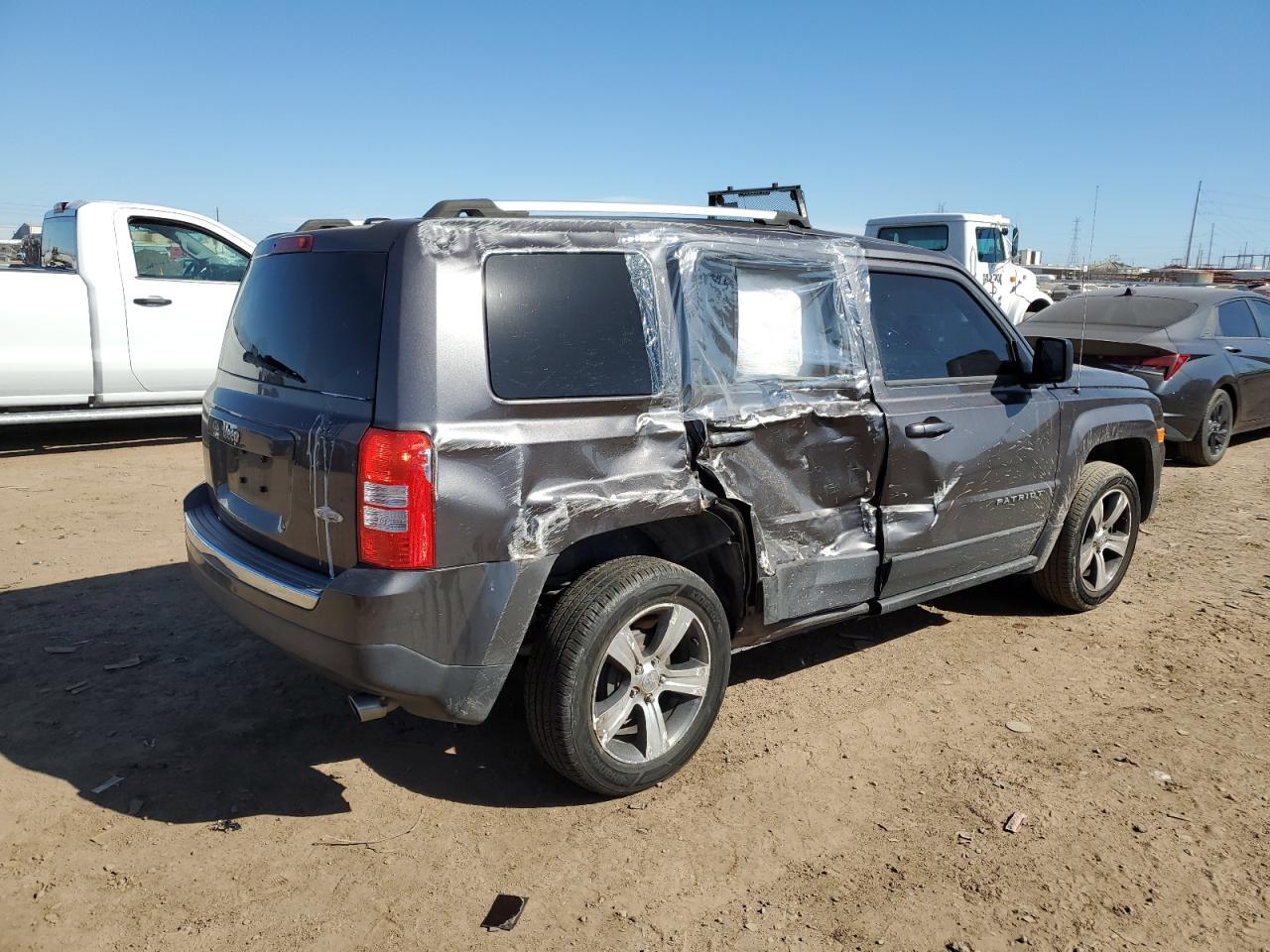 1C4NJPFAXGD551275 2016 Jeep Patriot Latitude