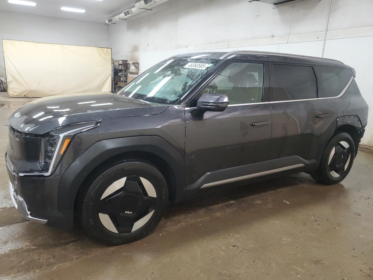 KIA EV9 WIND
