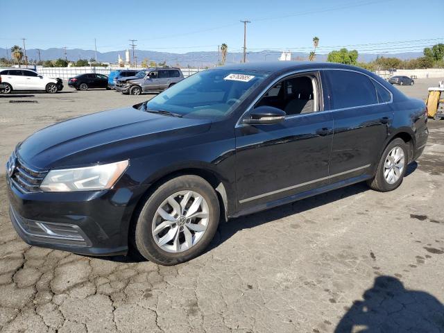 2016 VOLKSWAGEN PASSAT S - 1VWAT7A38GC043844