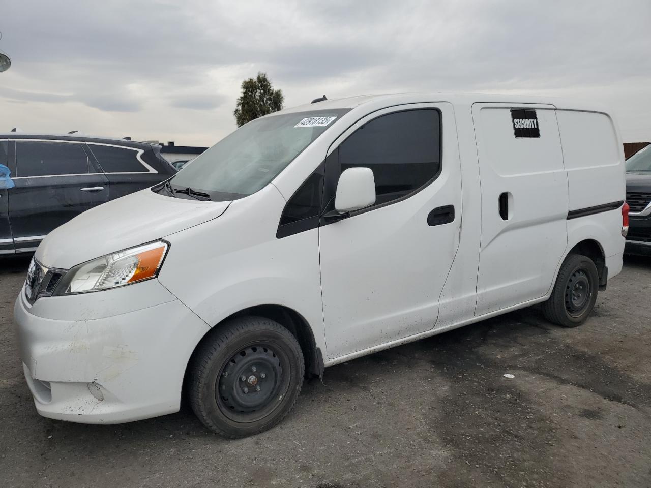  Salvage Nissan Nv