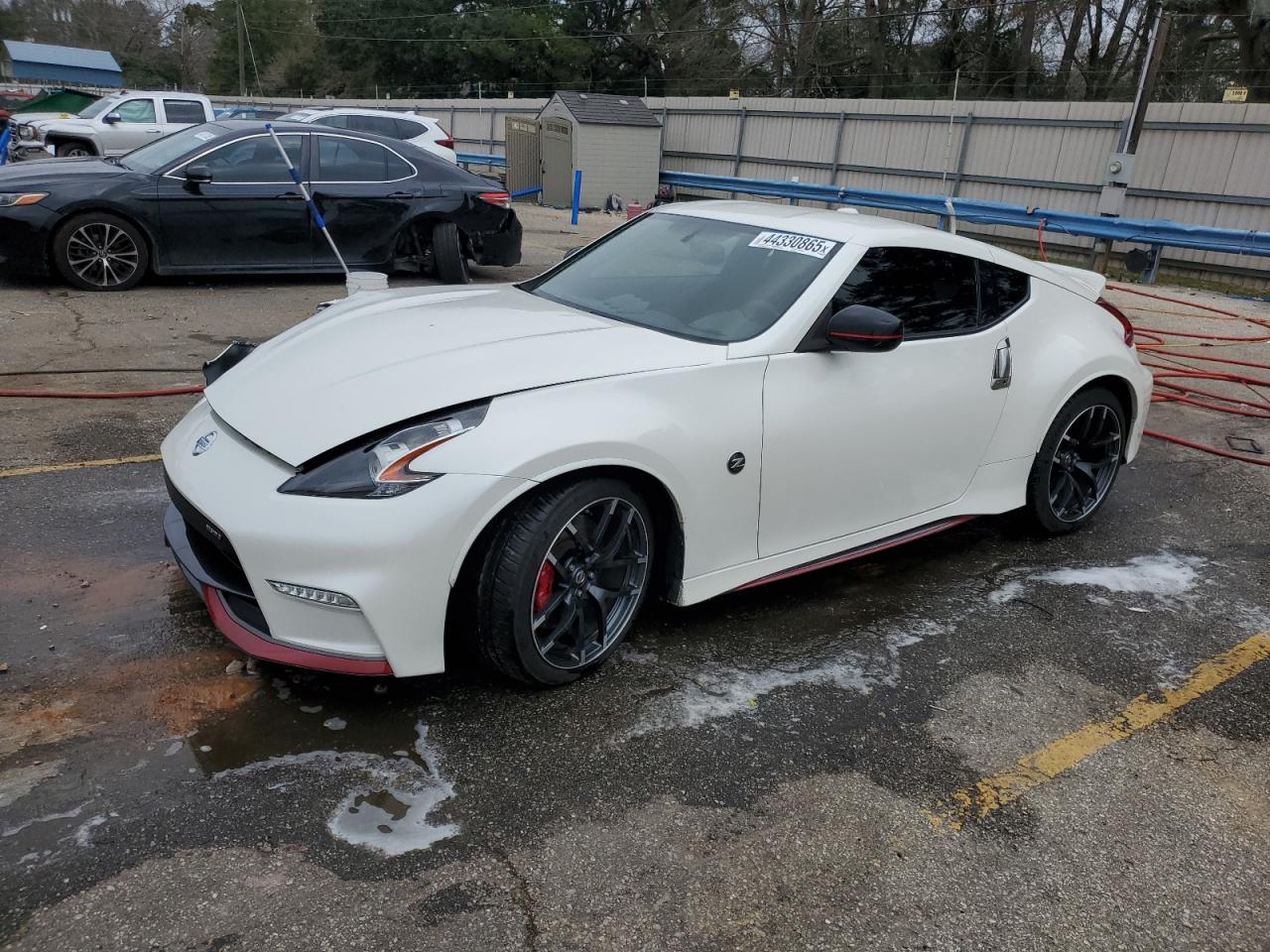 NISSAN 370Z BASE