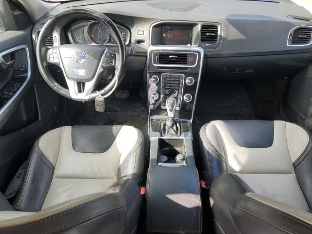 2016 VOLVO S60 CROSS YV4612UM2G2001288