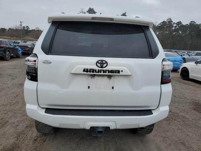 2021 TOYOTA 4RUNNER SR - JTEMU5JRXM5848746
