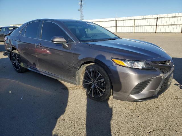 Vin: 4t1g11ak4lu939002, lot: 43878455, toyota camry se 20204