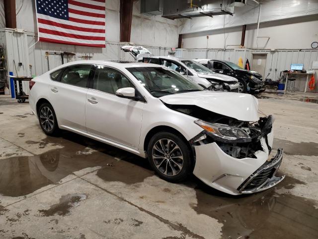Vin: 4t1bk1eb7ju282257, lot: 45366195, toyota avalon xle 20184