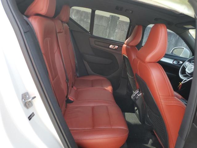 2019 VOLVO XC40 T4 MO YV4AC2HK8K2072999