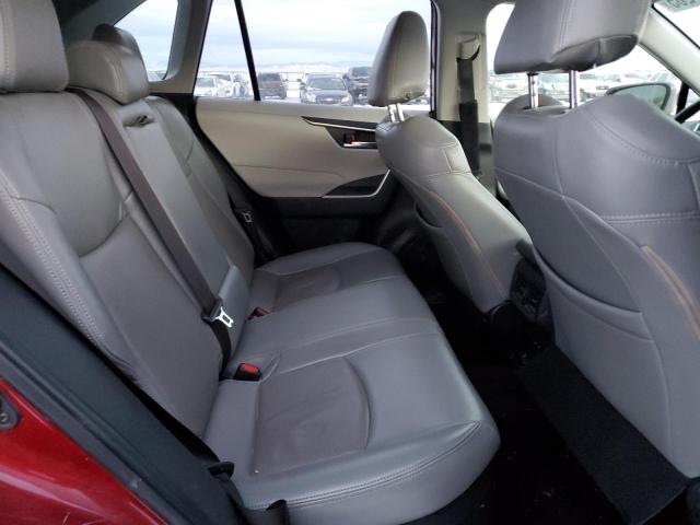 2019 TOYOTA RAV4 XLE - JTMRWRFV2KD035406