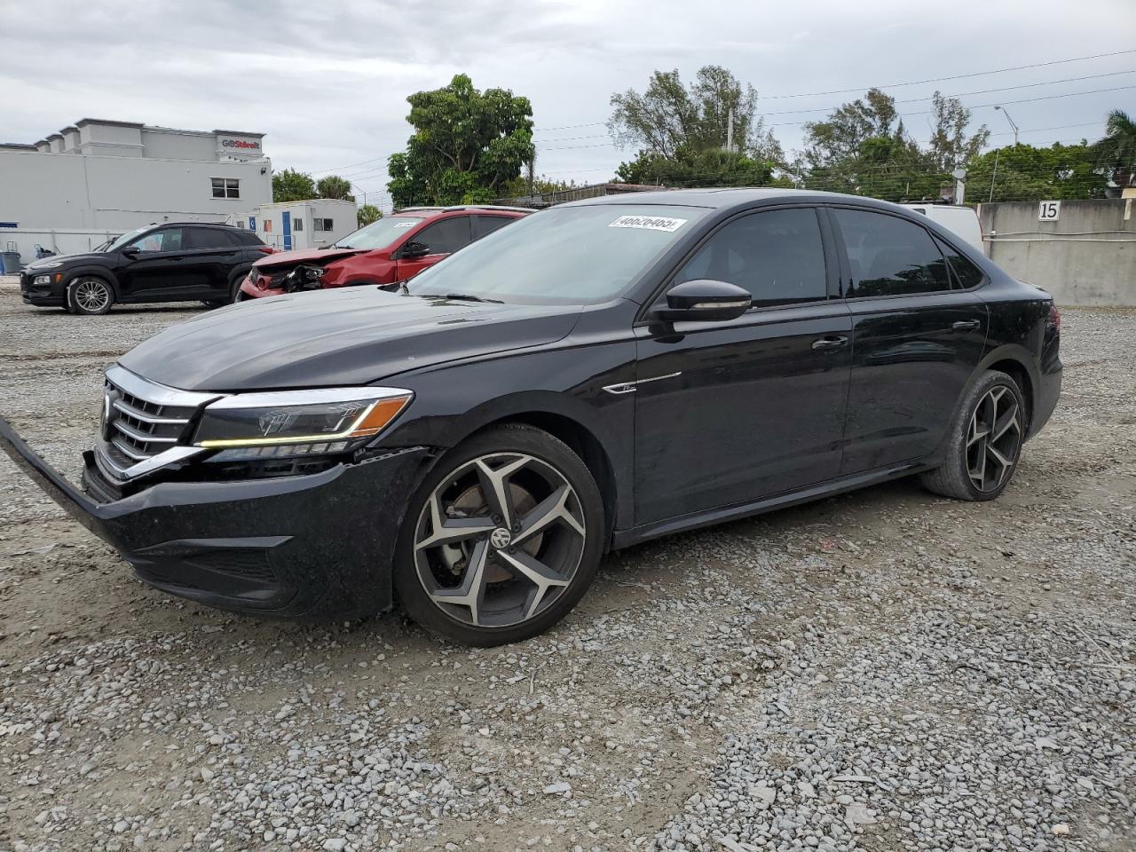 VOLKSWAGEN PASSAT R-LINE