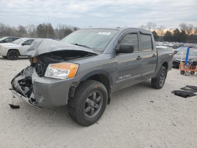 NISSAN TITAN S