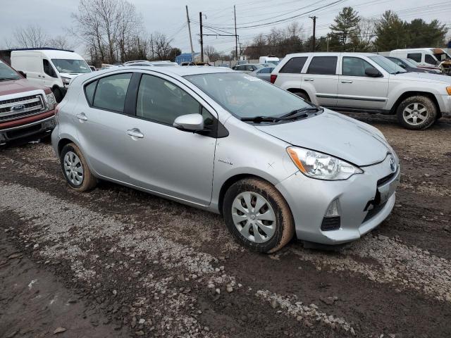 Vin: jtdkdtb34d1552977, lot: 45293855, toyota prius 20134