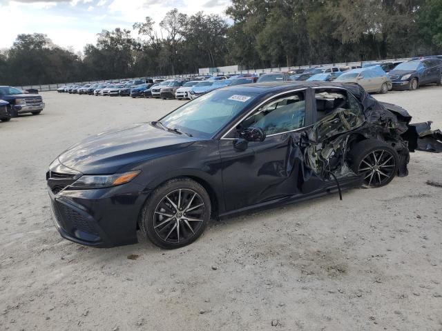 Vin: 4t1s11ak5nu657982, lot: 47242495, toyota camry night shade 2022 img_1