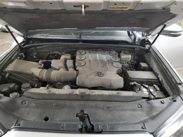 2020 TOYOTA 4RUNNER SR JTEBU5JR0L5763890