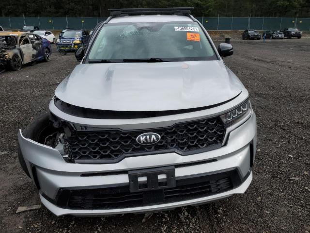 2021 KIA SORENTO EX - 5XYRHDLF3MG011808