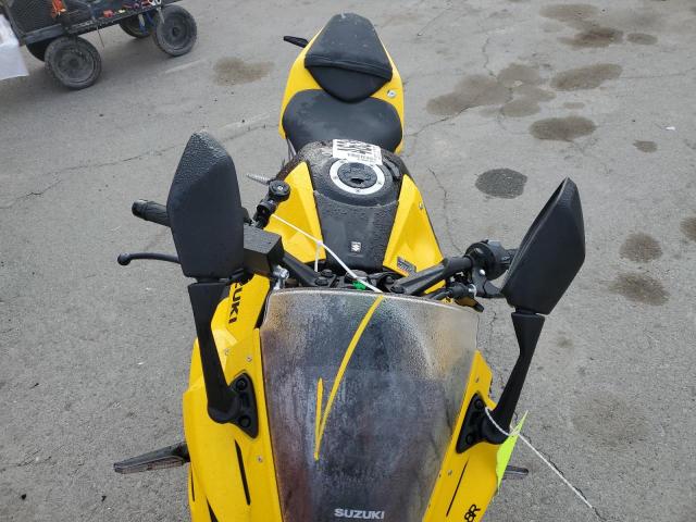 2024 SUZUKI GSX800 F JS1EM13B6R7101684