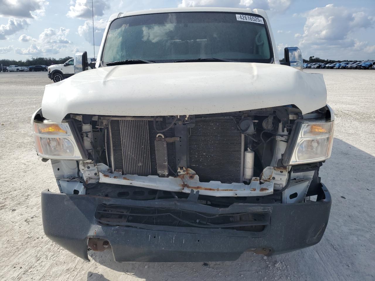 NISSAN NV1500 1500 S