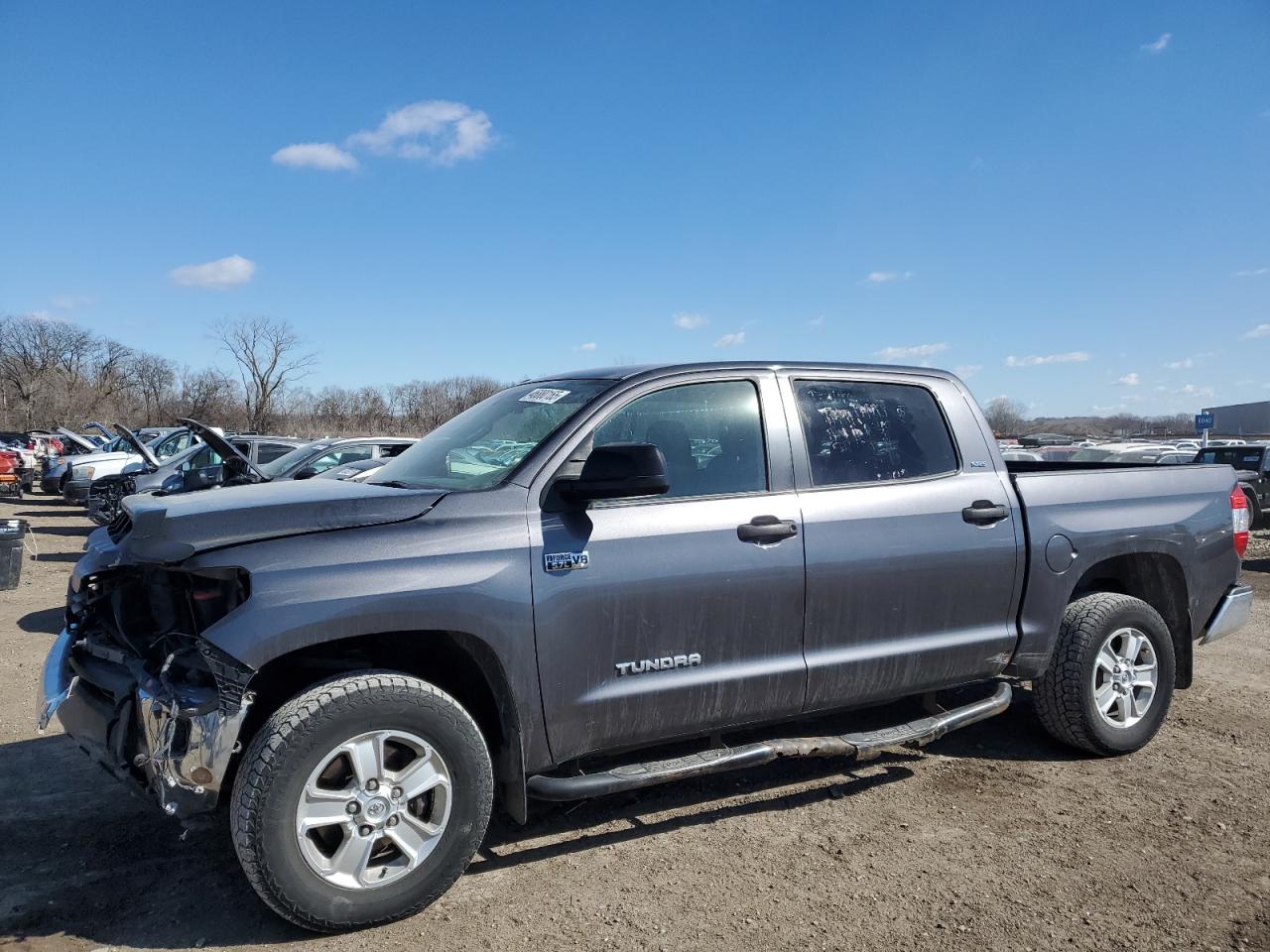 TOYOTA TUNDRA CREWMAX SR5