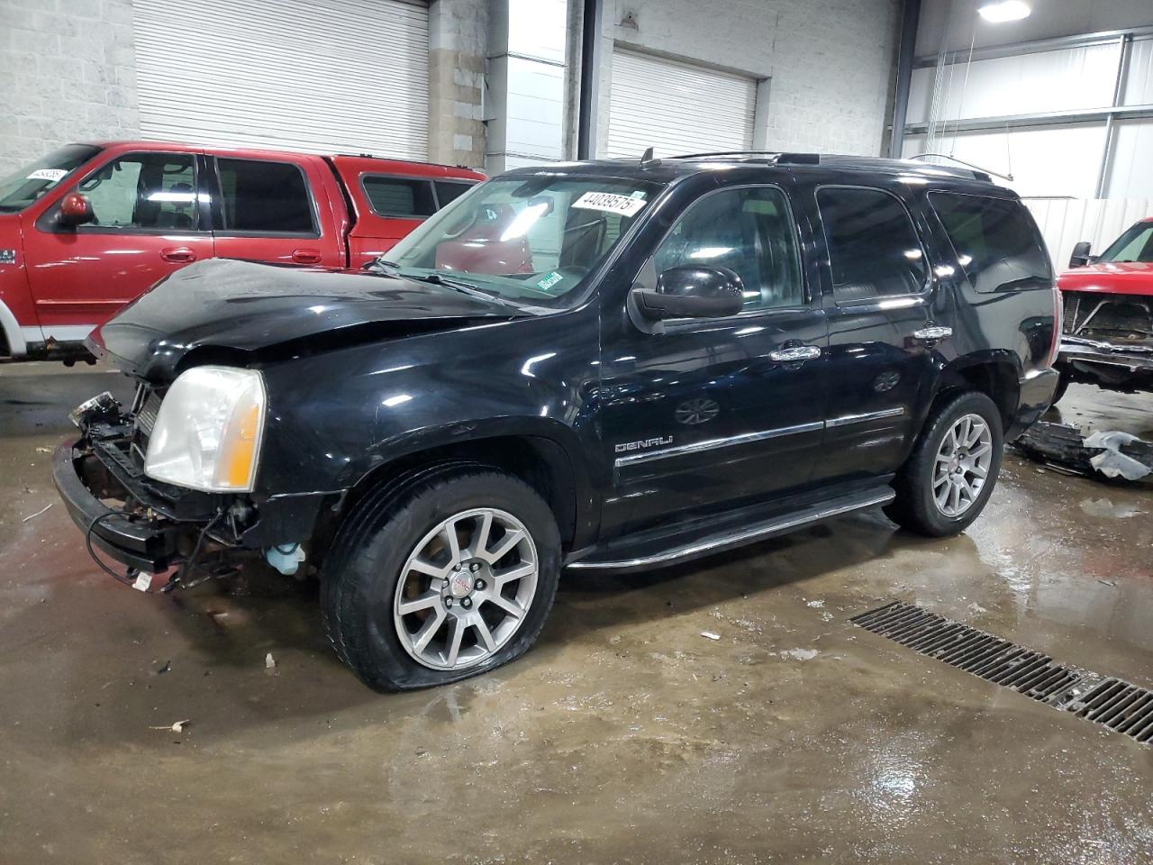 GMC YUKON DENALI