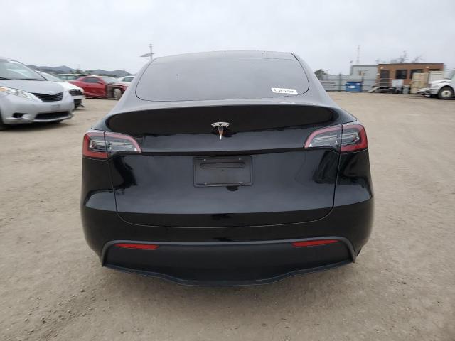 2024 TESLA MODEL Y - 7SAYGDED2RF028899