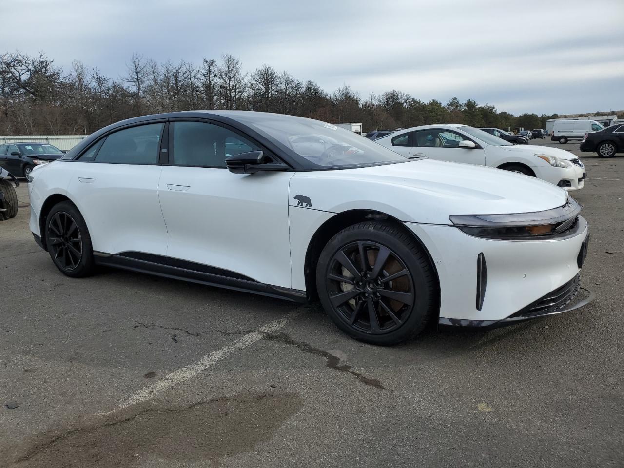 LUCID AIR TOURING