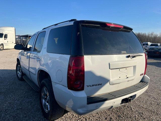 GMC YUKON 2007 white 4dr spor gas 1GKFC13J37J106849 photo #4