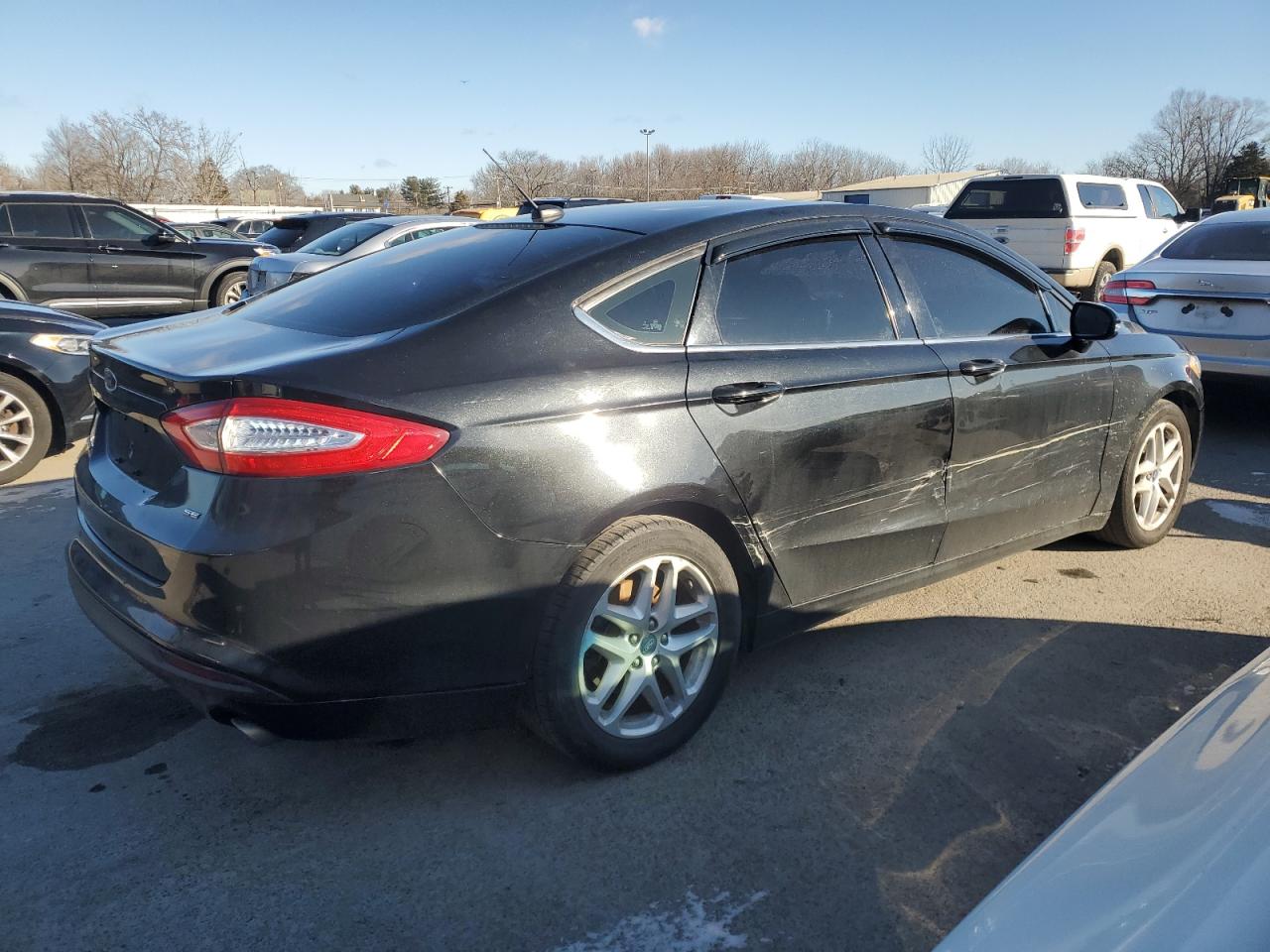 FORD FUSION SE
