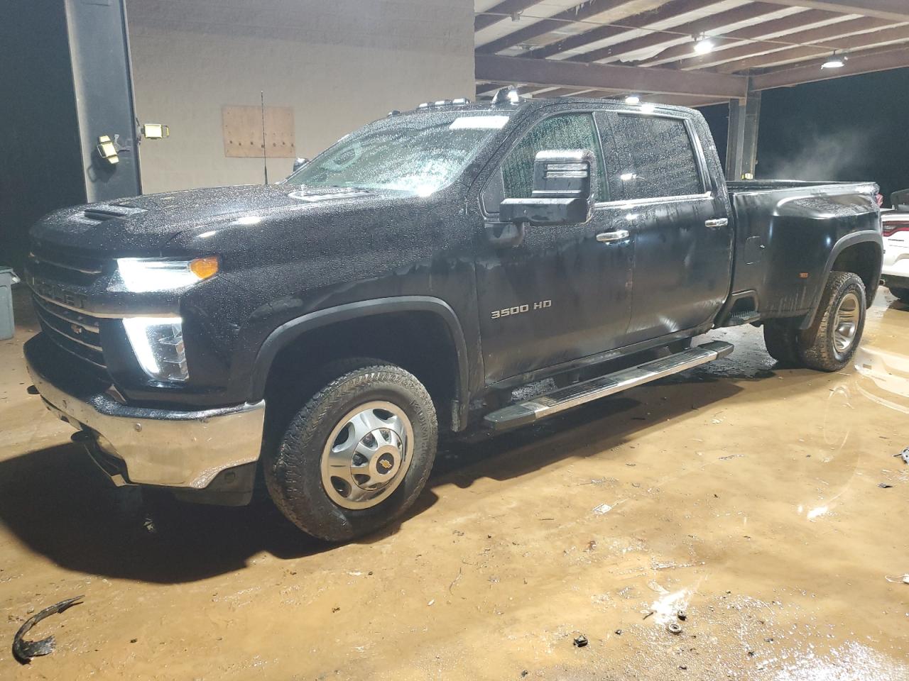 CHEVROLET SILVERADO K3500 LTZ
