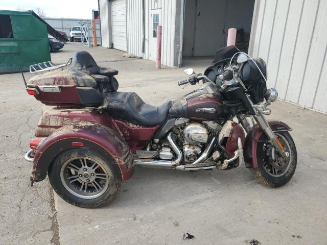 HARLEY-DAVIDSON FLHTCUTG T