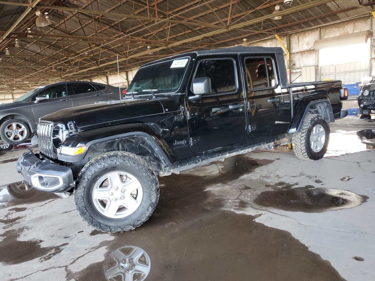  Salvage Jeep Gladiator