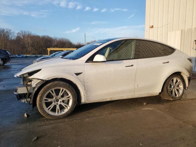 Vin: 7saygdee3nf320161, lot: 44133045, tesla model y 2022 img_1