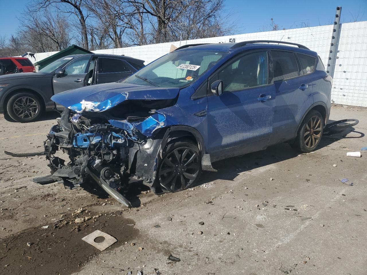 FORD ESCAPE TITANIUM
