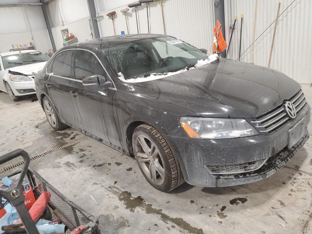 VOLKSWAGEN PASSAT SE