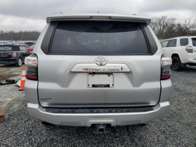 2021 TOYOTA 4RUNNER SR - JTEFU5JR8M5229202