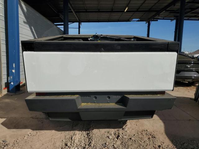 2024 TESLA CYBERTRUCK 7G2CEHED5RA014381