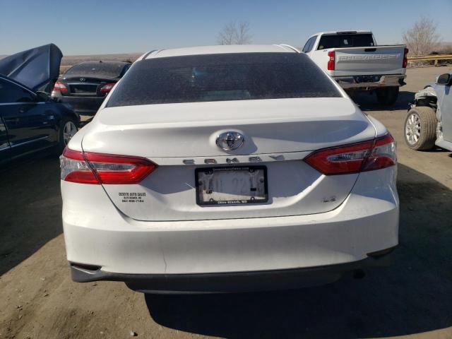 2018 TOYOTA CAMRY L - 4T1B11HK3JU552177