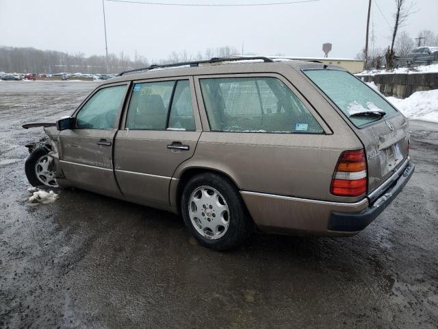 MERCEDES-BENZ 300 TE 1992 WDBEA90E9NF223207 photo #3