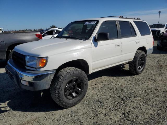 TOYOTA 4RUNNER SR