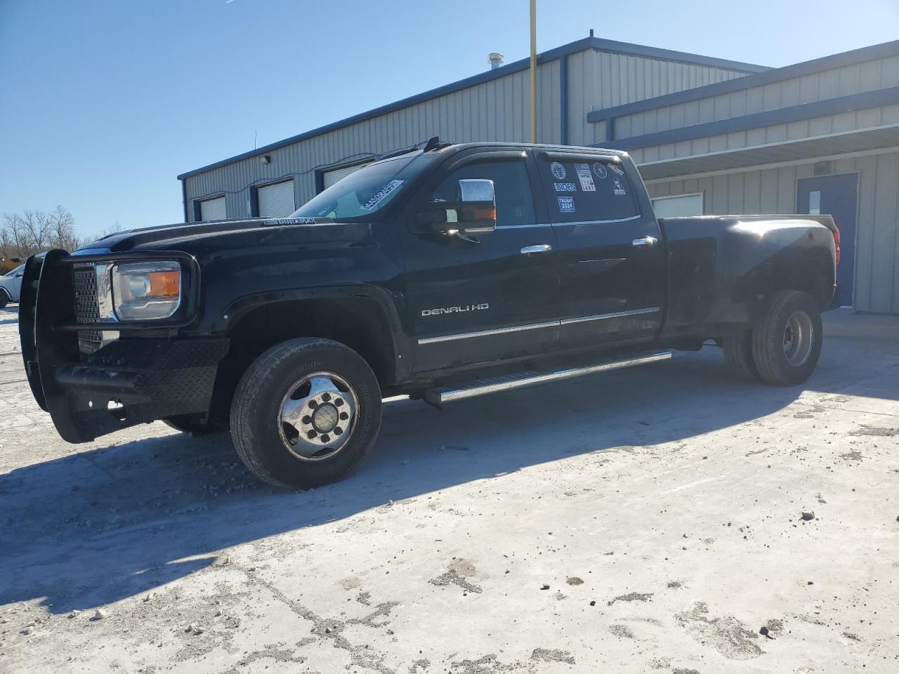 GMC SIERRA K3500 DENALI