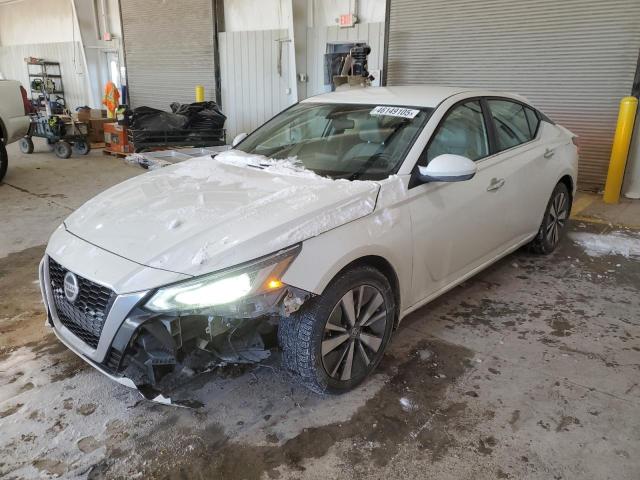NISSAN ALTIMA SV