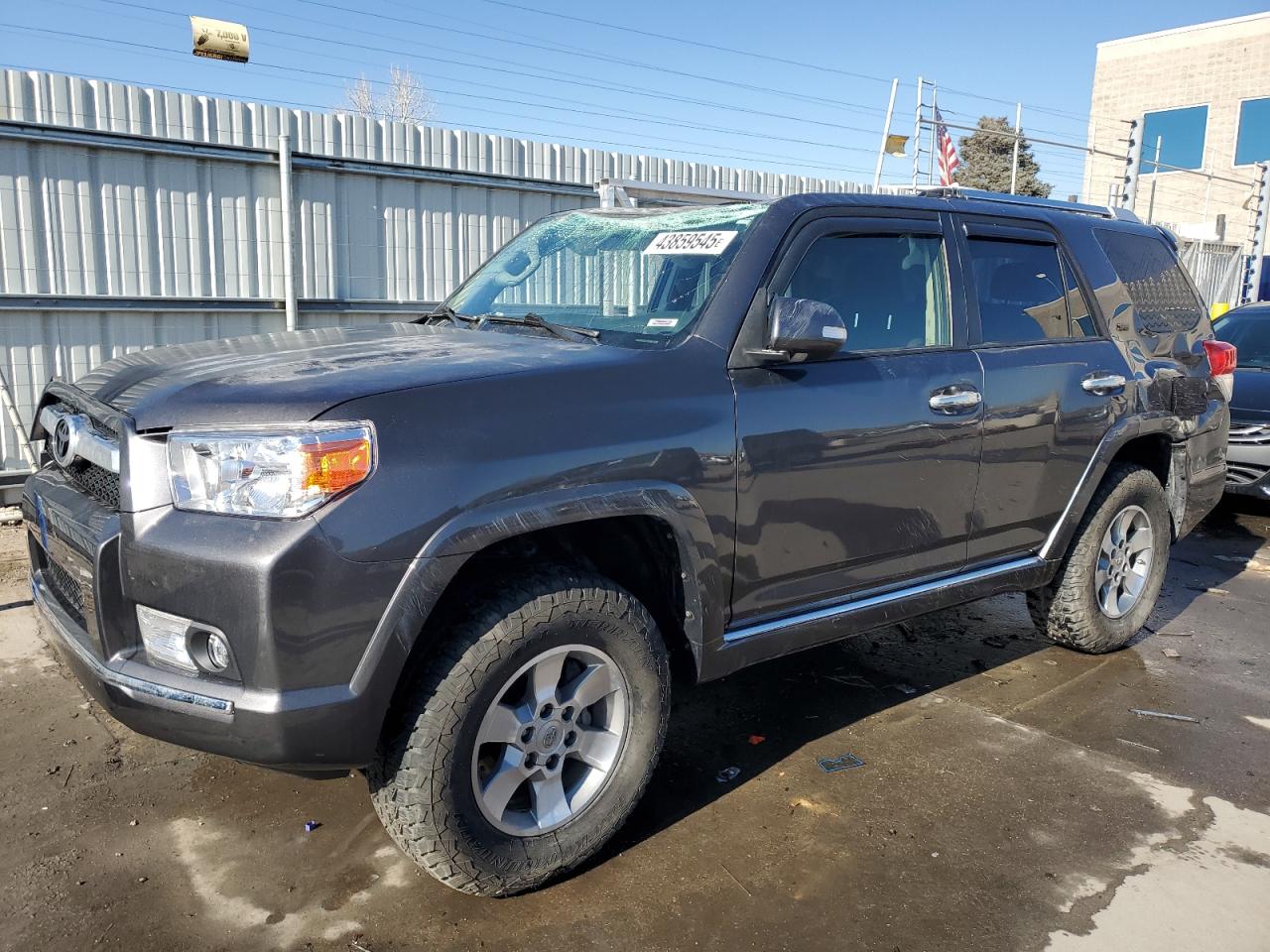 TOYOTA 4RUNNER SR5