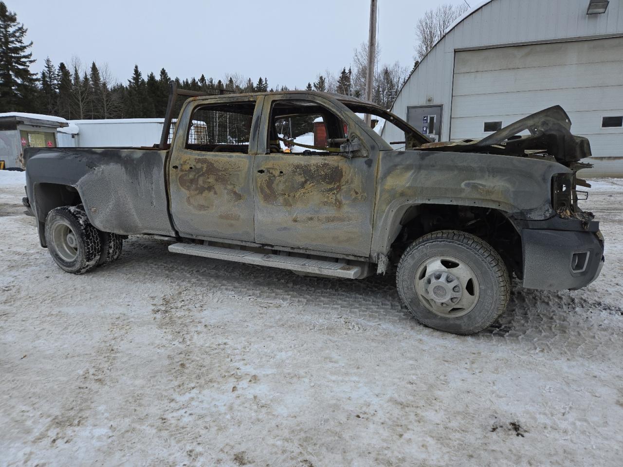 GMC SIERRA K3500 DENALI