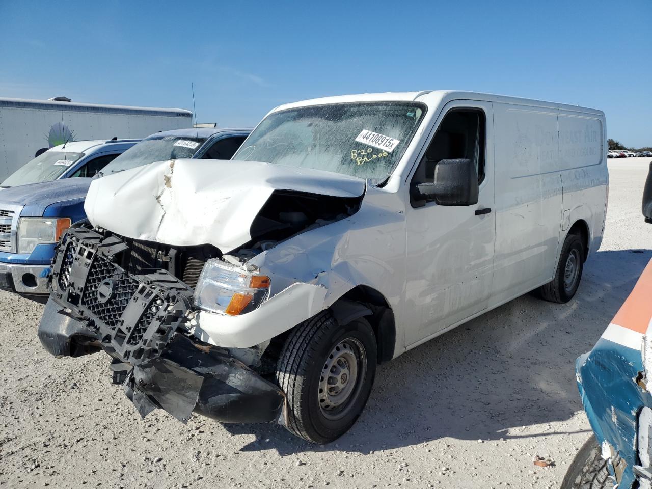 NISSAN NV1500 1500 S