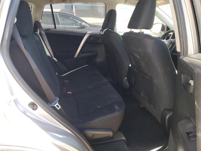 2018 TOYOTA RAV4 LE - JTMBFREV8JJ209613