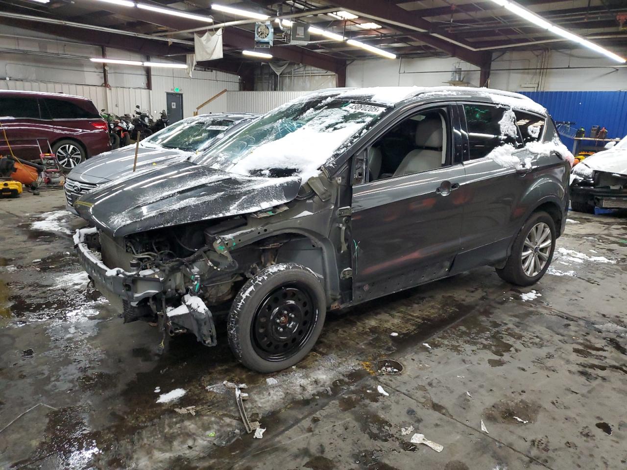 FORD ESCAPE TITANIUM