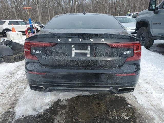 2019 VOLVO S60 T8 R-D 7JRBR0FM0KG018082