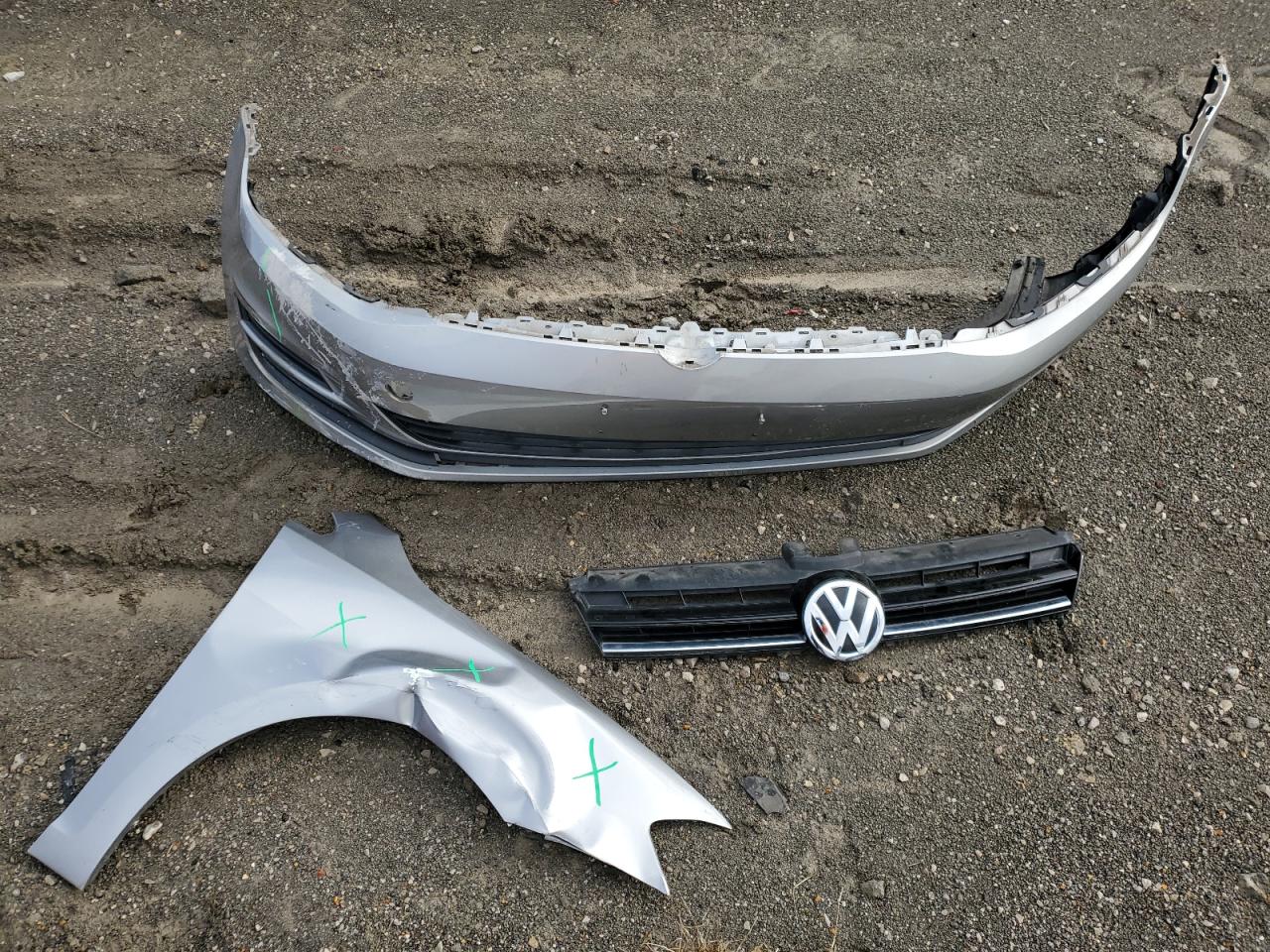 VOLKSWAGEN GOLF S/SE